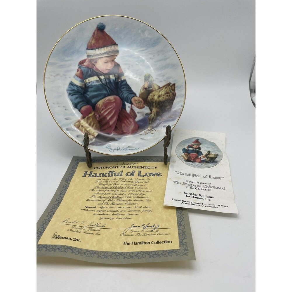 Hamilton Collection Plate "HANDFUL OF LOVE" The Magic of Childhood